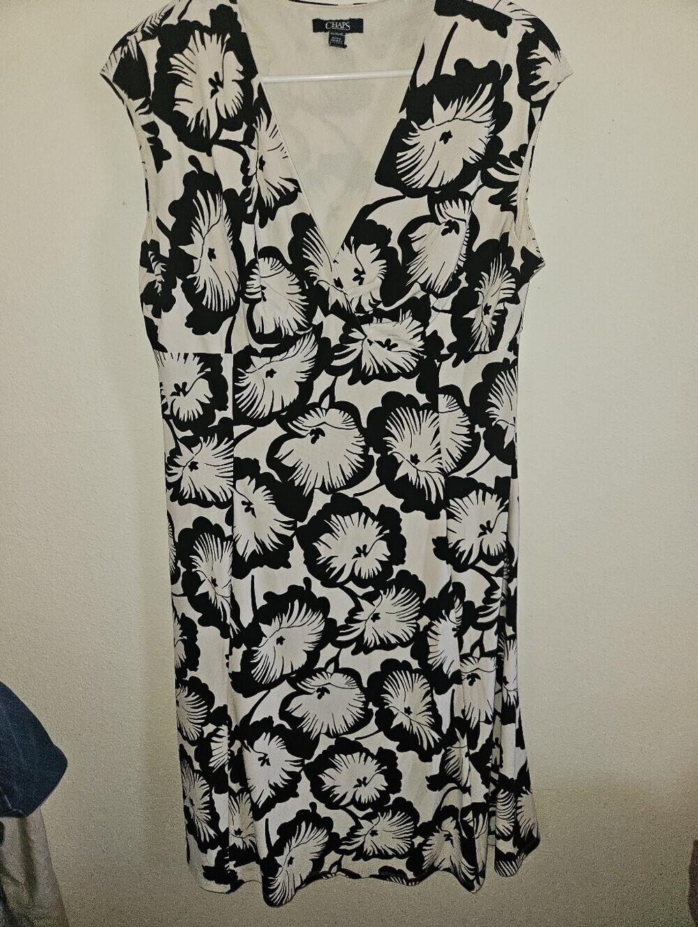 Chaps Womans V Neck Floral Print Dress Size Xl